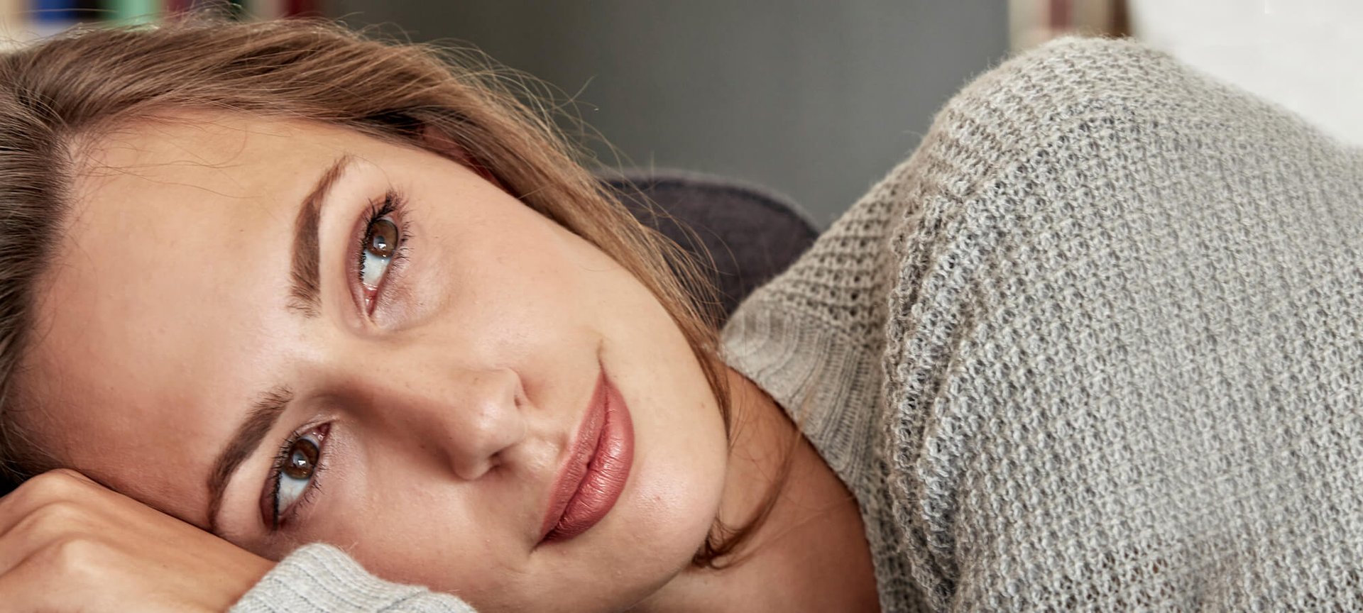 Грим за чувствителна кожа Вашият грим ли дразни вашата кожа Статия