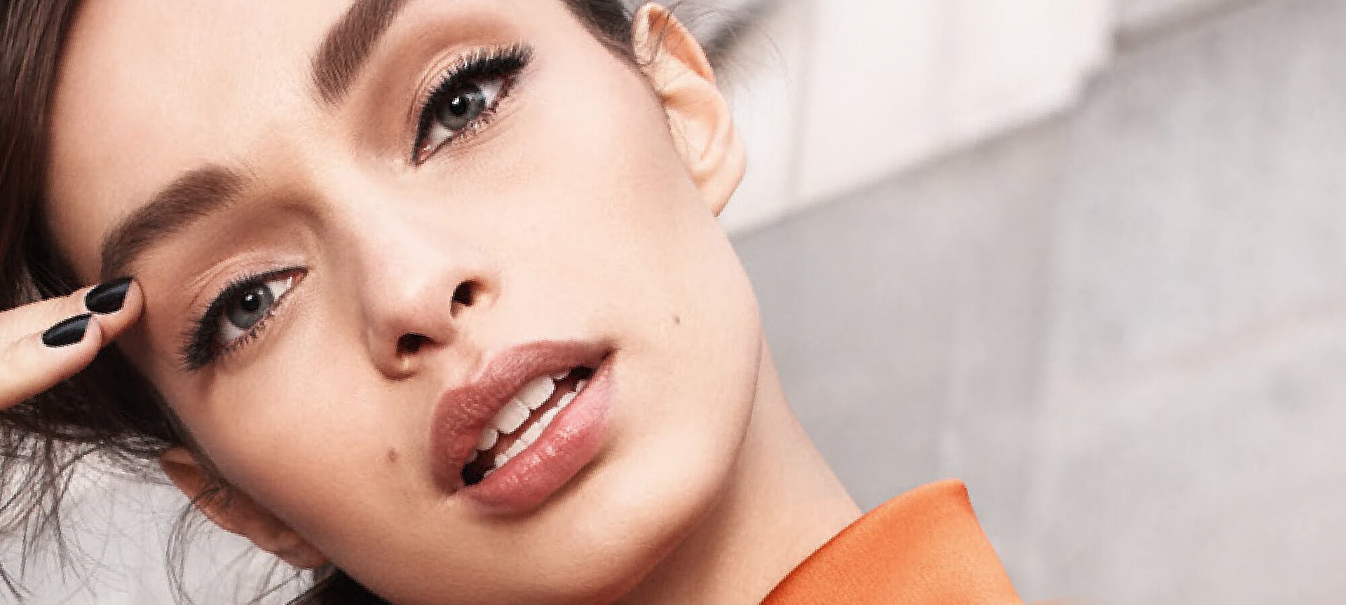 Лума Гроте Unbelievabrow Hero